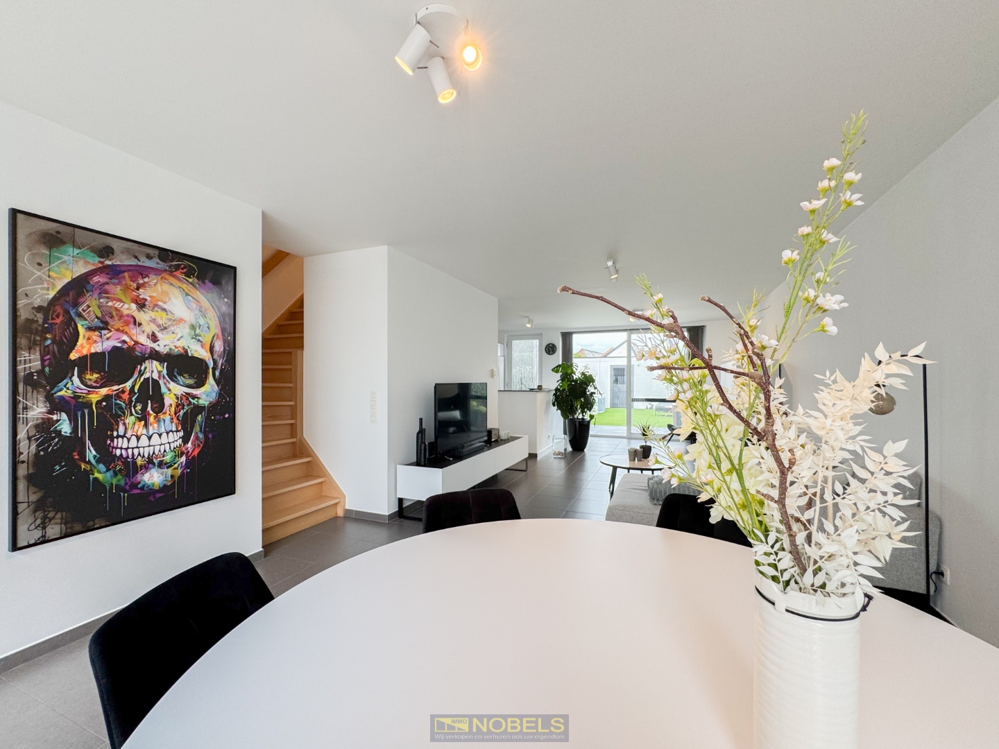 Te koop, Energiezuinige en lichtrijke gezinswoning met garage op gunstige ligging te Anzegem - photo 4