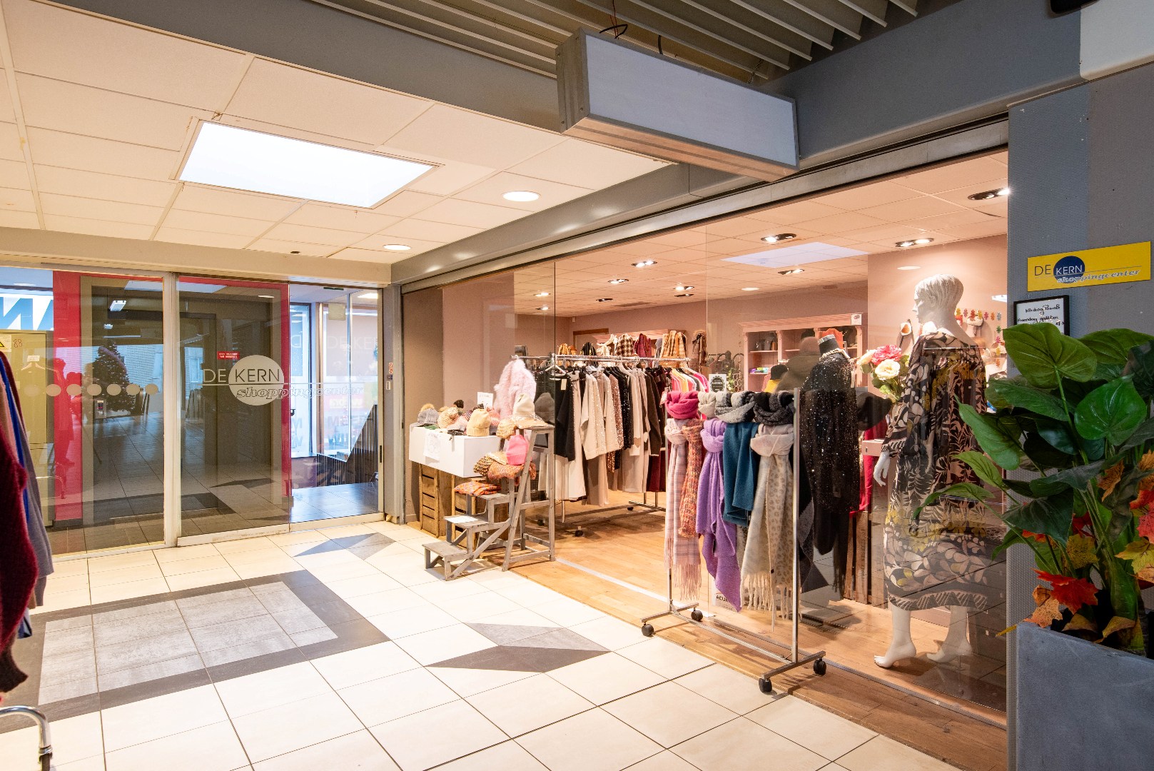 Commercieel te koop in Wilrijk - foto 2