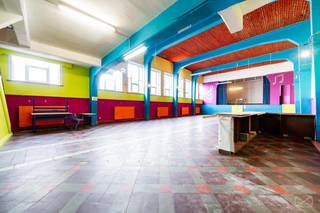 Commercial for sale in Frameries