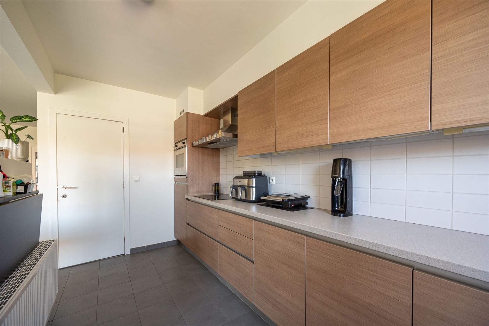 Appartement moderne avec balcon - photo 5