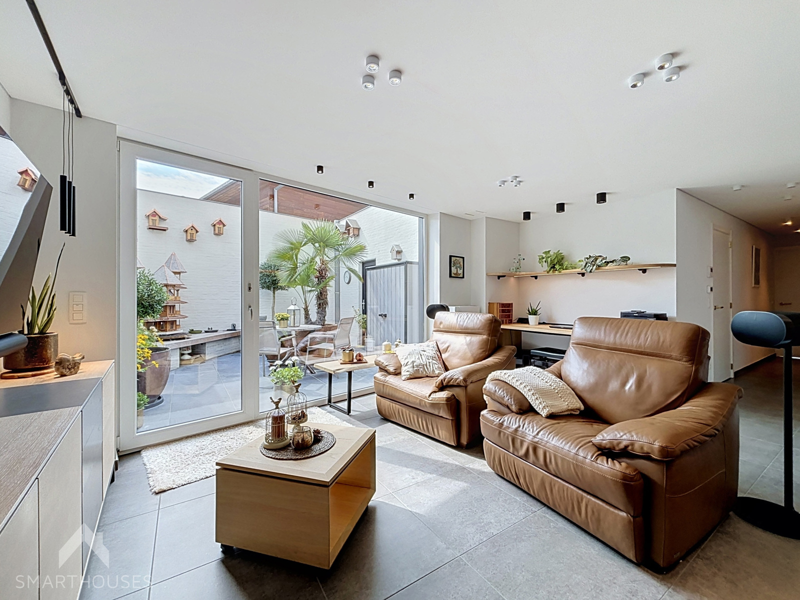 Gelijkvloers appartement met 2 slaapkamers en carport - foto 4