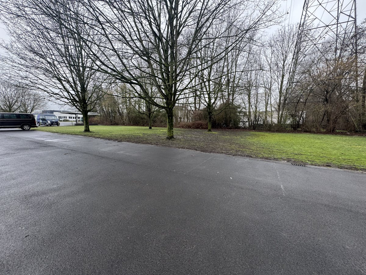 For rent: Versatile Warehouse (290m²) with Office (29m²) - photo 5