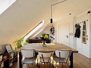 Dit dakappartement met 1 slaapkamer en ruim zonneterras is gelegen op het Ledebergplein. Het appartement bevindt zich op wandelafstand van Gent...