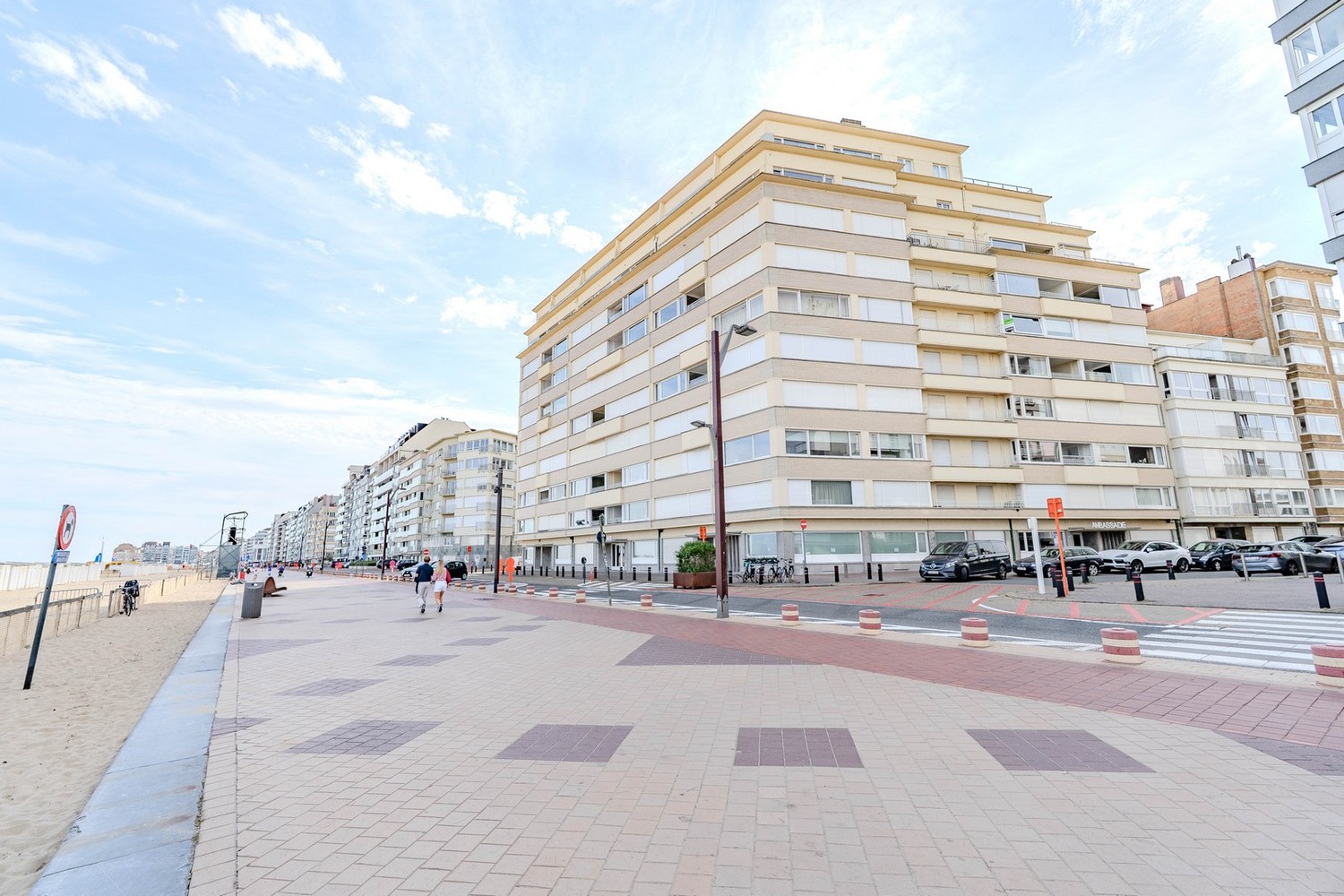 Apartment for sale in Knokke-Heist with 3 bedrooms - photo 2