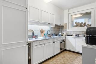 Gelijkvloers appartement met 2 a 3 slaapkamers en terrasje in hartje SchotenOntdek dit gezellige gelijkvloers appartement, ideaal gelegen aan de...