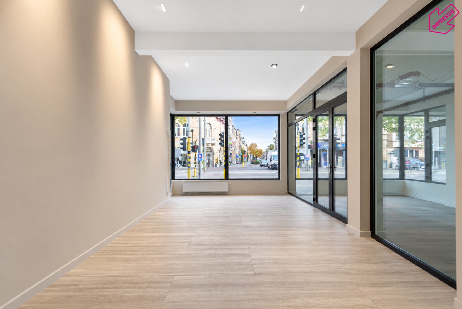 Commercial à louer à Mortsel - photo 4