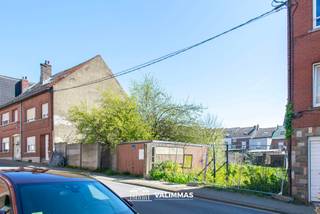 VALIMMAS verkoopt te Asse deze welgelegen projectgrond, bestemd voor een meergezinswoning met 8 appartementen, 8 autostandplaatsen, 2 garageboxen,...