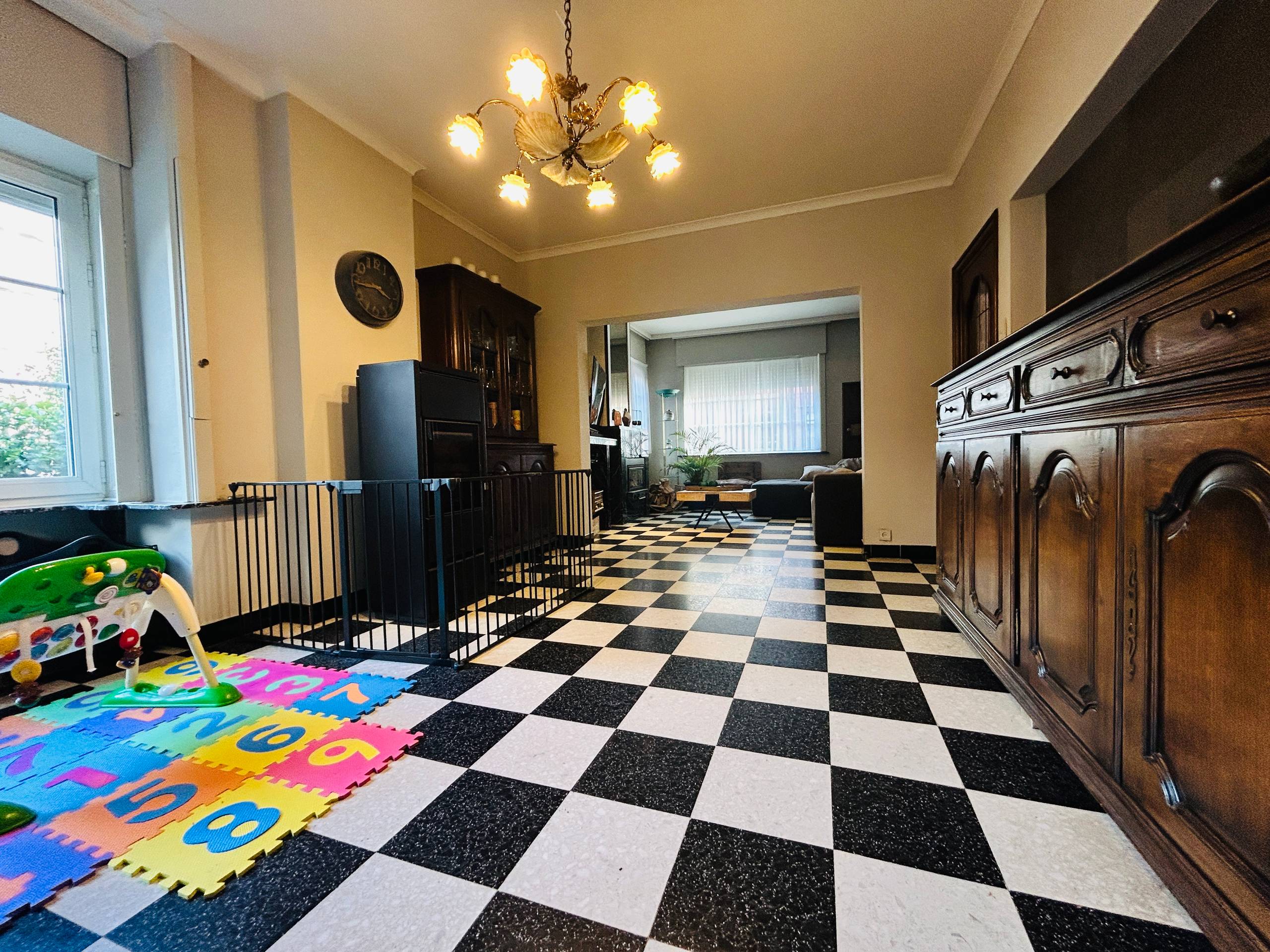 Menen - Ruime woning met garage en tuin te koop - foto 5