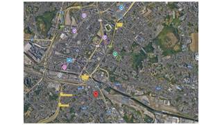    7    Nous vous proposons un charmant appartement de 73 m², situé au premier étage d'un immeuble calme, au 1 de la Rue de Damzelles à...