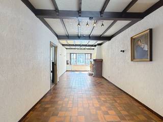 Bent u op zoek naar een woning gelegen op een toplocatie in Dendermonde? Dan is deze rijwoning precies wat u zoekt!Deze goed onderhouden woning is...