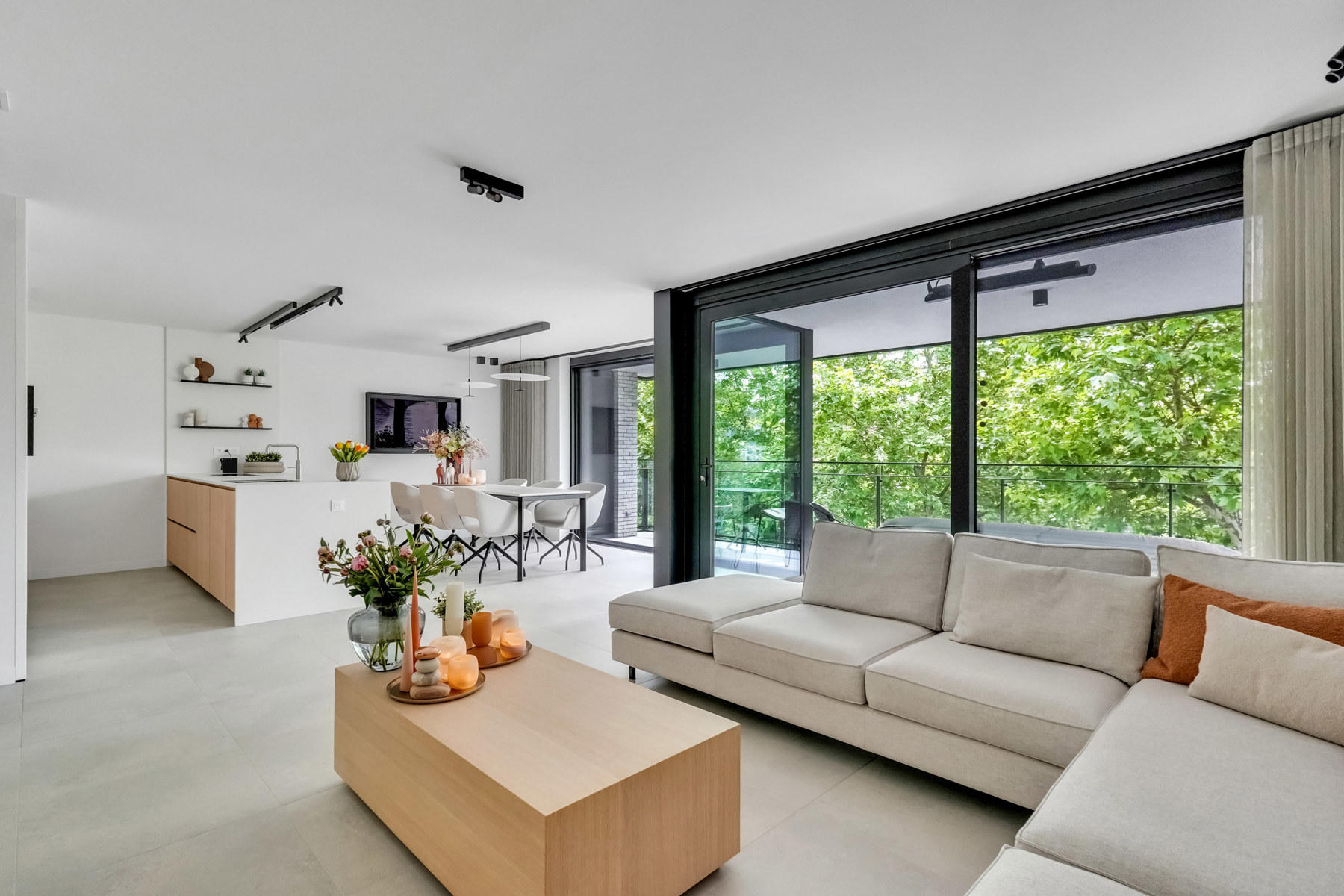 Instapklaar luxe-appartement in centrum Genk - foto 3