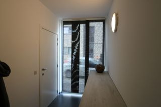 Modern 2-slaapkamer appartement centrum te Maasmechelen!Recent 2-slaapkamer appartement gelegen op het gelijkvloers.Het appartement beschikt over een...