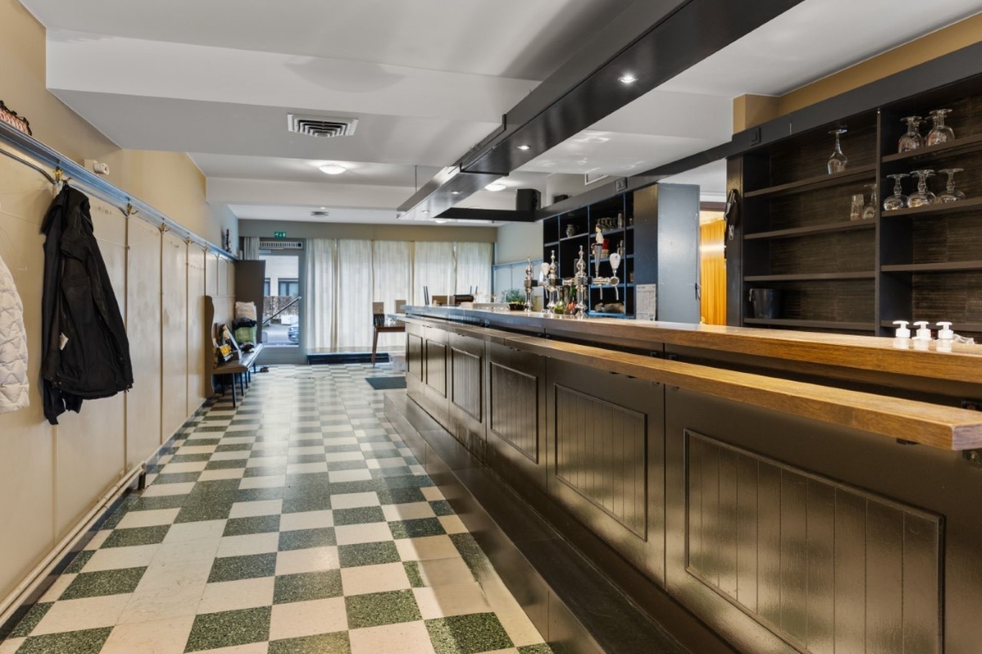 Handelswoning op toplocatie in het centrum - foto 3