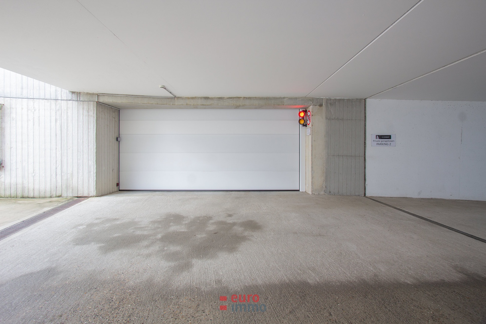 Vlakbij de havengeul gelegen garagebox. - foto 3