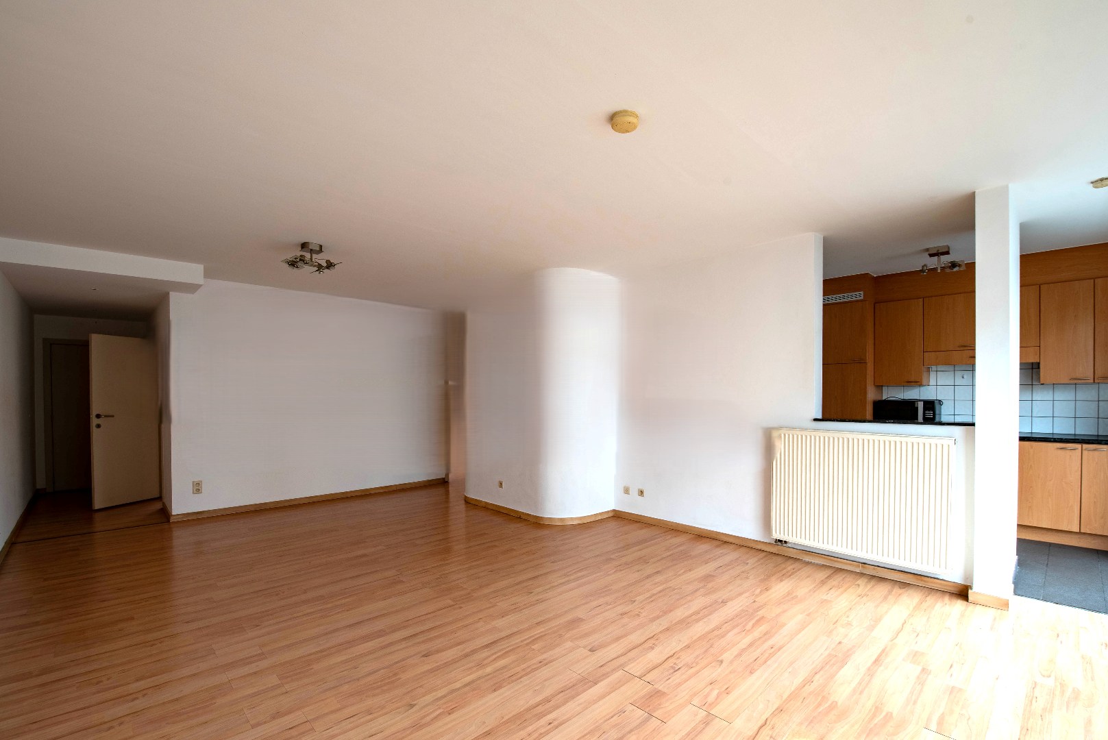 Apartment for rent in Antwerp with 2 bedrooms - photo 3