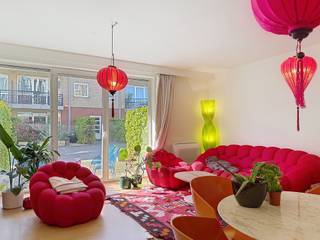 Noendries 59A: Lichtrijk appartement met indeling als volgt: Leefruimte met open keuken, 2 slaapkamers, badkamer met bad-douchecombinatie, 2...