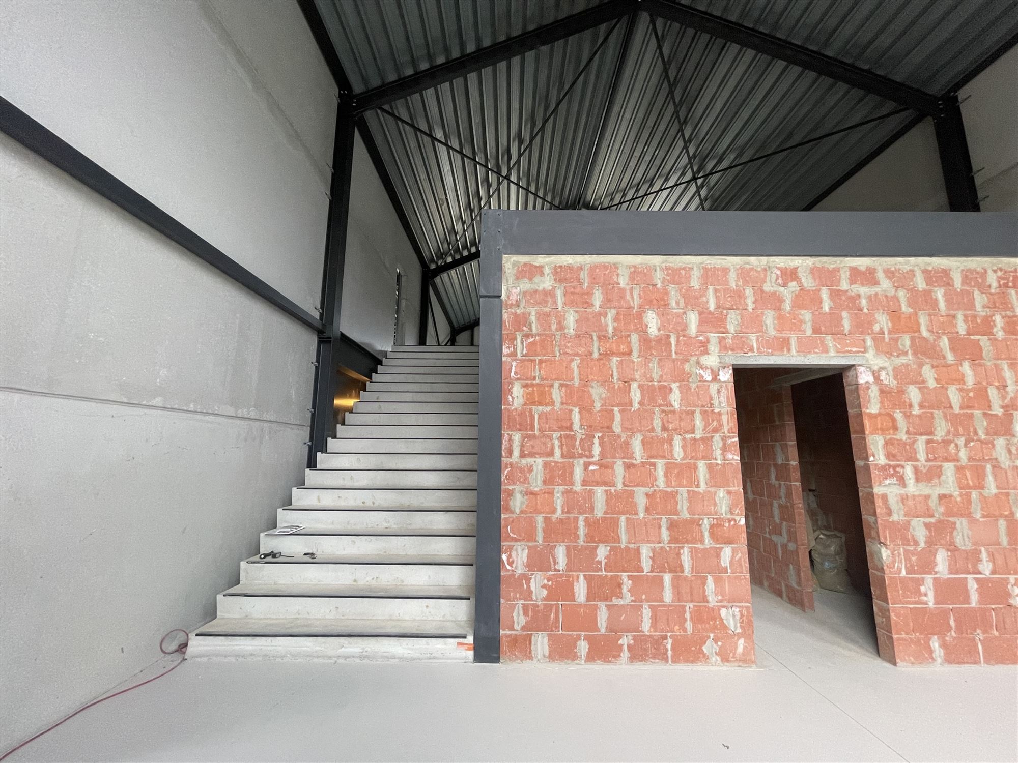 Commercial à louer à Boom - photo 1