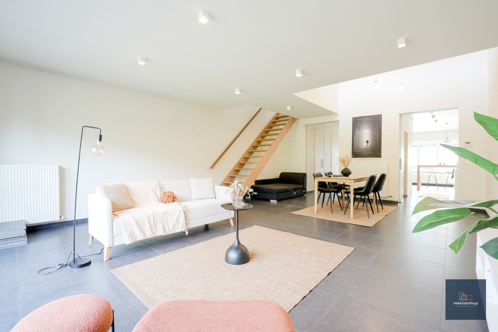 Topper : Ruime gezinswoning met 5 slaapkamers en tuin - foto 4