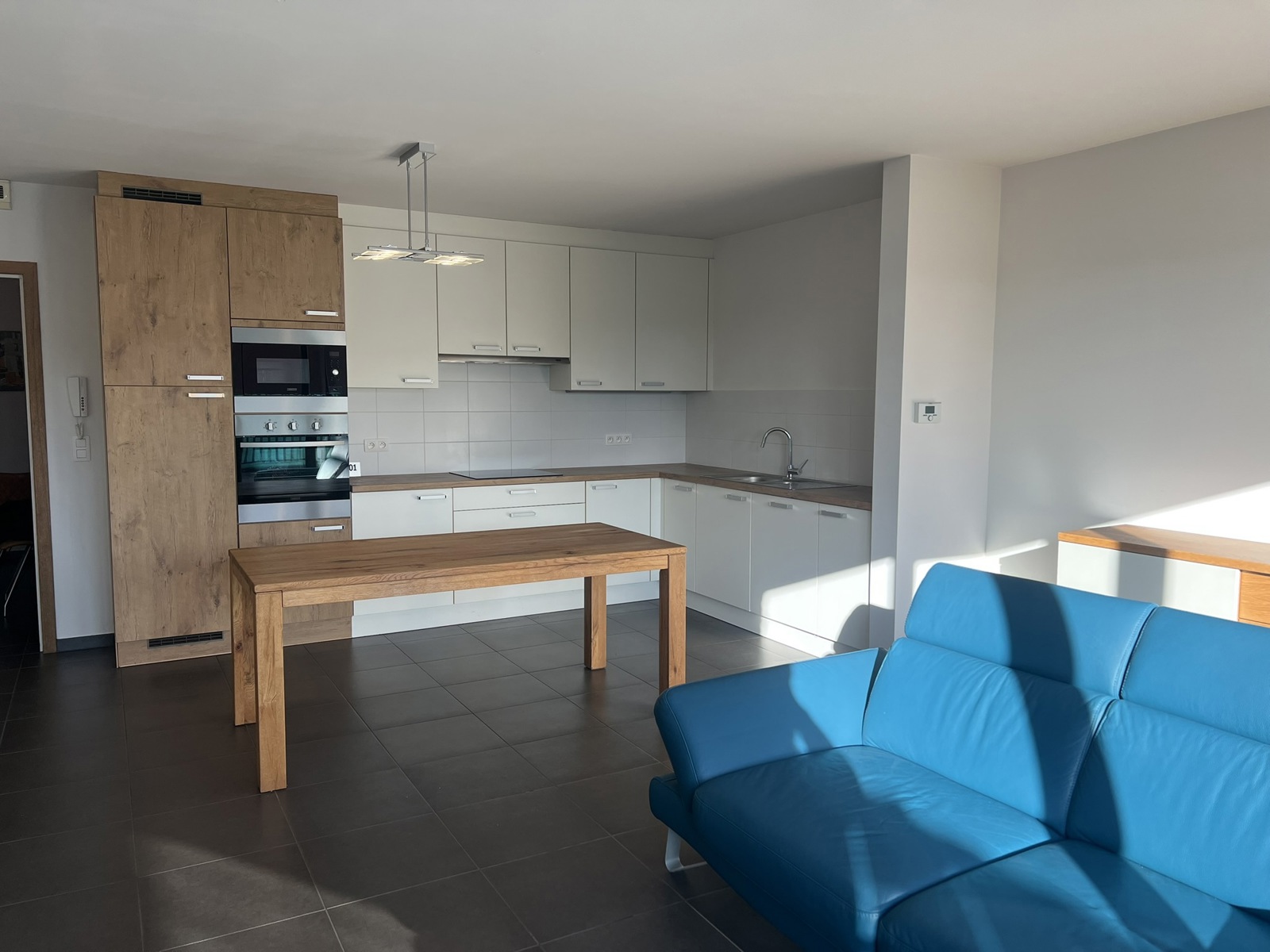 Ruim instapklaar 2 slaapkamer-appartement. - foto 2