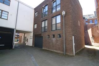 Dit energiezuinige appartement van 55m² is gelegen in de Luizenpoort op nog geen 30 meter van de Grote Markt van Turnhout en maakt deel uit van...