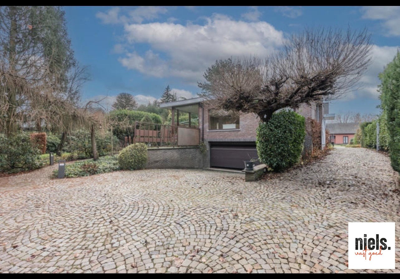 Maison à louer à Heusden-Zolder avec 5 chambres - photo 2