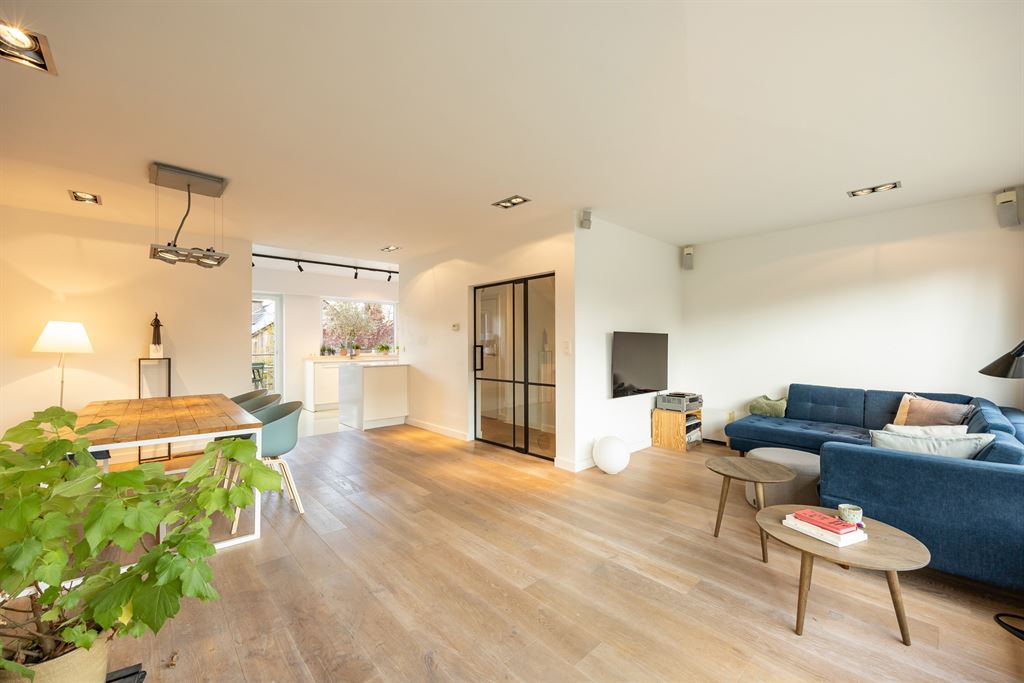 Luxe bel-etage in topbuurt op Linkeroever met heerlijke tuin - foto 1