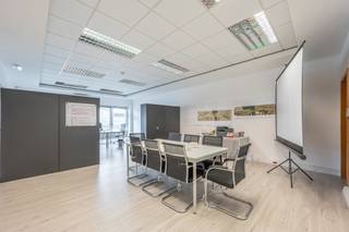 Commercial for rent in Bruges