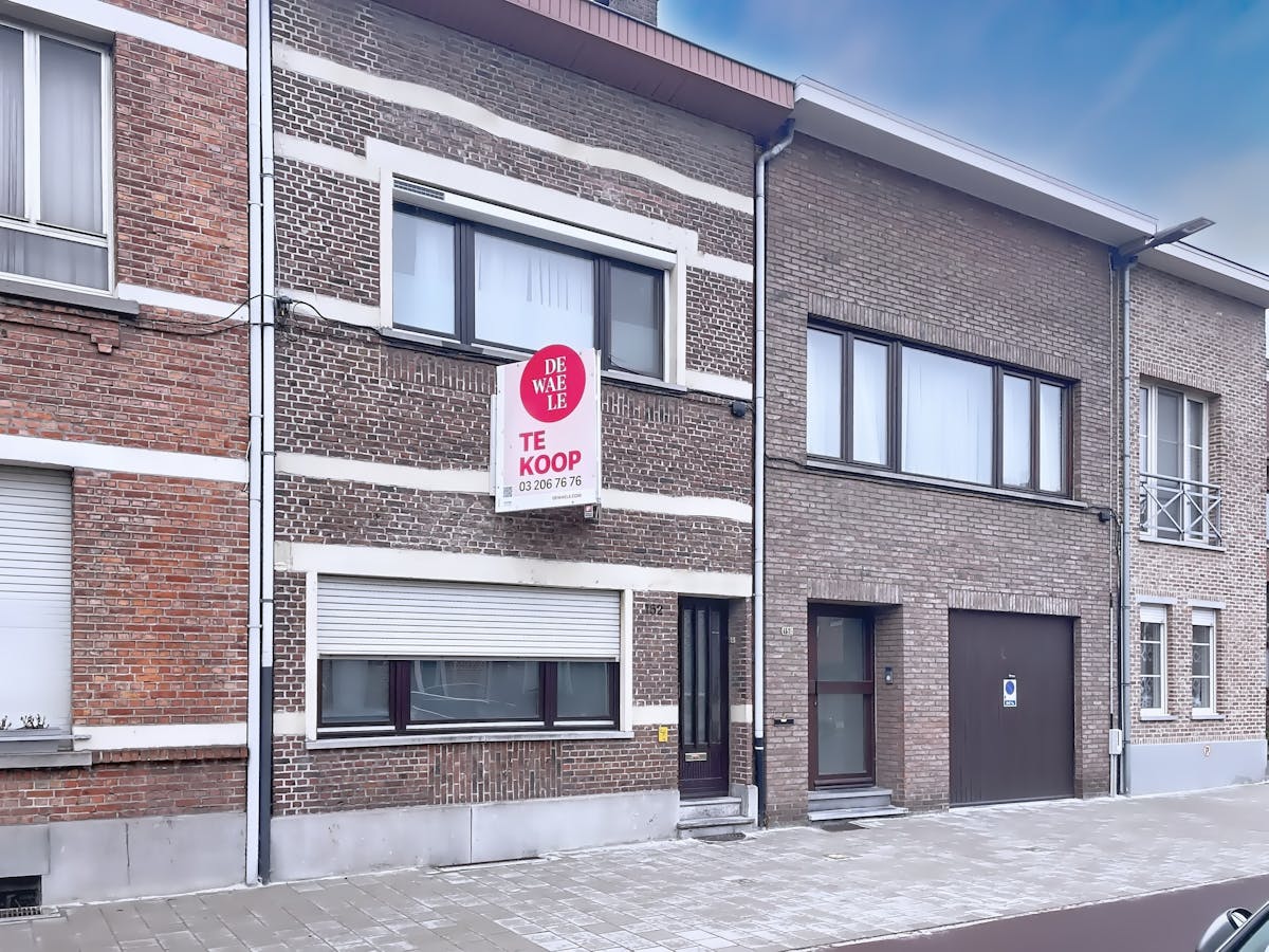 Gezellig studentenhuis met 5 vergunde kamers te koop - foto 1