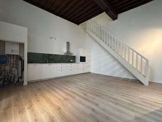 Charmante en stijlvol gerenoveerde woning te huur in hartje Antwerpen – ideaal voor co-housingIn het centrum van Antwerpen, en toch rustig gelegen,...