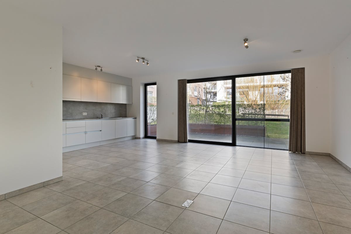 Gelijkvloersappartement met ruim terras te koop in Strombeek - foto 2