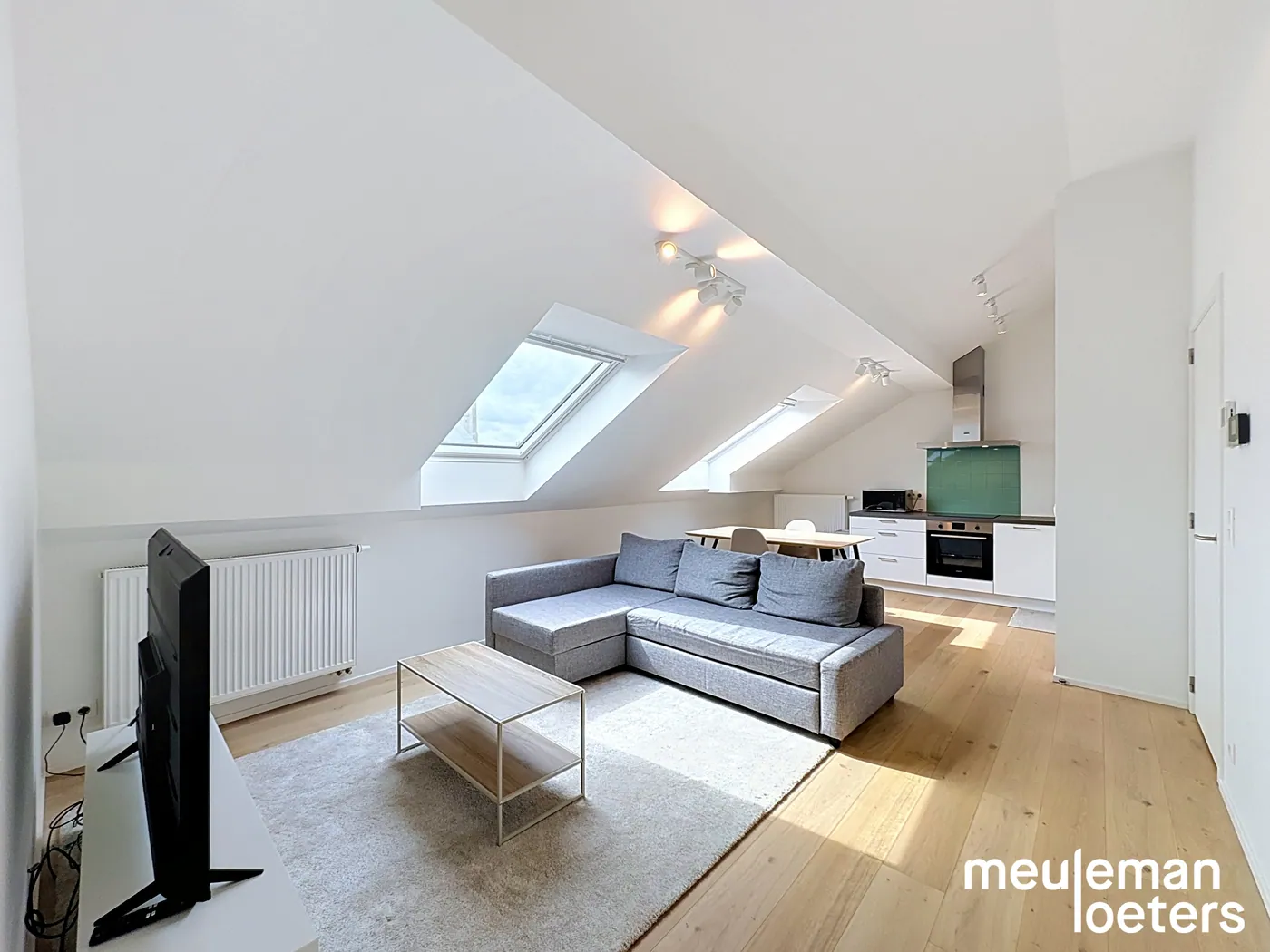 Apartment for rent in Bruges with 2 bedrooms - photo 2