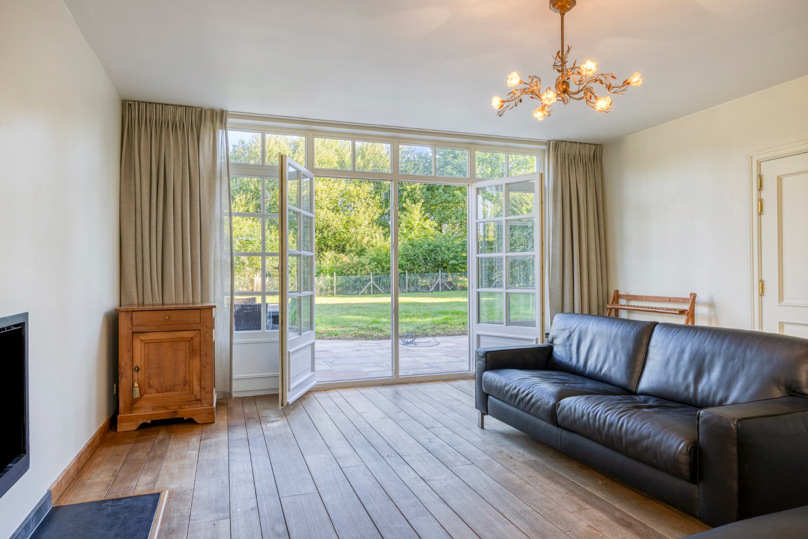 Villa met bureau,  5 slaapkamers, 2 badkamers en ruime tuin in Bierbeek! - EPC 172 kWh/m² - bewoonbare opp. 242 m² - foto 5