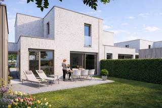 <strong>Welkom op NIEUWBOUWZONDAG op 26 april van 14 uur tot 16 uur!</strong><br /><br />Dit nieuwe woonproject met<strong> 13 gezinswoningen</strong> bevindt zich op een fijne en rustige ligging in de <strong>Heggenstraat in Peer</strong>, vlakbij het centrum. Alle voorzieningen zoals scholen, winkels, horeca, sport en cultuur zijn eenvoudig te voet of met de fiets bereikbaar. Het project wordt omringd door een groene en aangename omgeving die een natuurlijke buffer vormt tussen wonen en het stadsleven. De doordachte inplanting creëert een autoluwe woonomgeving, waar veiligheid, leefbaarheid en rust centraal staan.<br /><br /><span><strong><span>Woning 02 met 4 slaapkamers:</span></strong></span><br />-Oppervlakte woning 168,30m²<br />-Leefruimte met veel lichtinval en open keuken<br />-Berging aan de keuken <br />-Apart toilet gelijkvloers<br />-1 gelijkvloerse slaapkamer (of bureau) met aansluitende badkamer<br />-3 slaapkamers en 1 badkamer met toilet op verdieping<br />-Vloerverwarming en zonnepanelen<br />-Gezellige tuin met ruim terras<br />-Grote tuinberging, carport en een eigen patio<br /><br />Elke woning beschikt over een functionele indeling, grote raampartijen, optimale lichtinval en een hoogwaardige afwerking. Duurzame materialen en energiezuinige technieken zorgen voor een zeer lage energiekost en een woning die klaar is voor de toekomst. <span>Alle woningen worden volledig afgewerkt naar eigen smaak volgens lastenboek en dit met de professionele hulp van de kopersbegeleiding.<br /></span><br />Contacteer ons voor meer informatie of een afspraak op 011 39 90 50 . Wij ontzorgen je ook voor de verkoop van je huidige woning!<br /><br /><em>Getoonde renders en plannen zijn indicatief.</em>