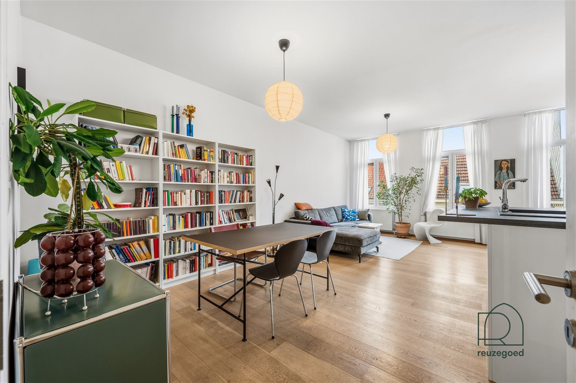 Karaktervol appartement met 2 slaapkamers in Antwerpen - foto 2