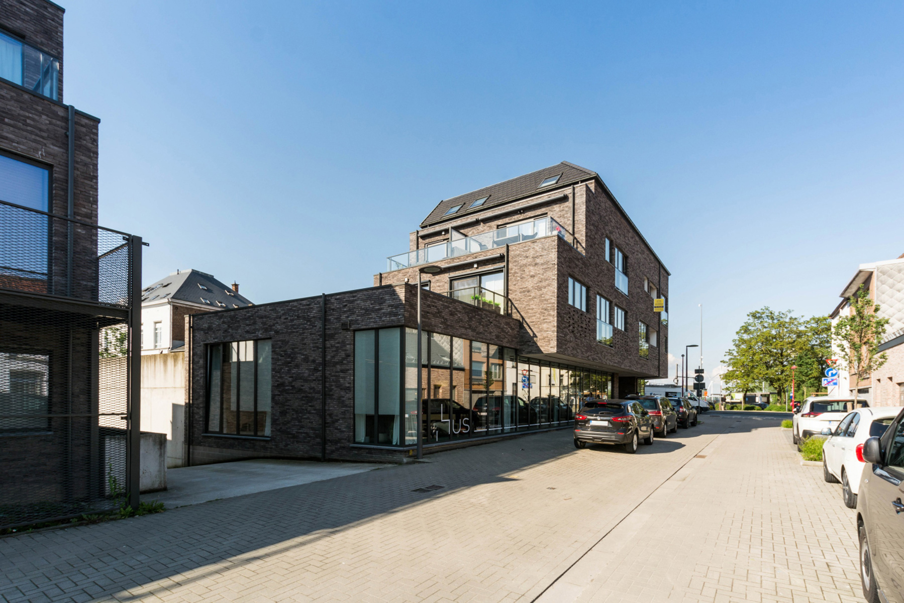 Recent duplex-appartement met 3 kamers, kelder en garage... - foto 2