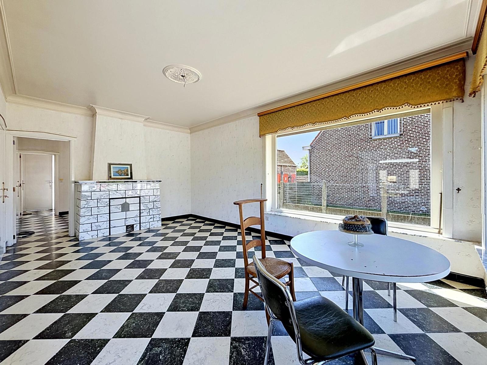 Alleenstaande woning op 715m² met 3 slpks en garage - foto 4
