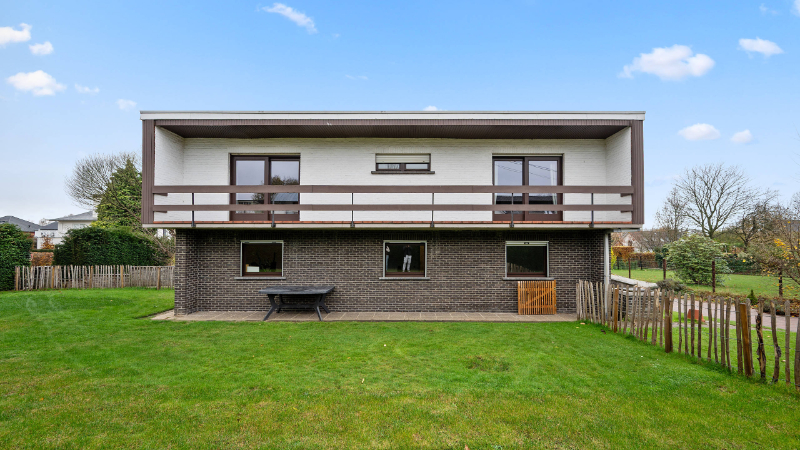 Villa van 285m² op 10a16ca met 5 slaapkamers - foto 2