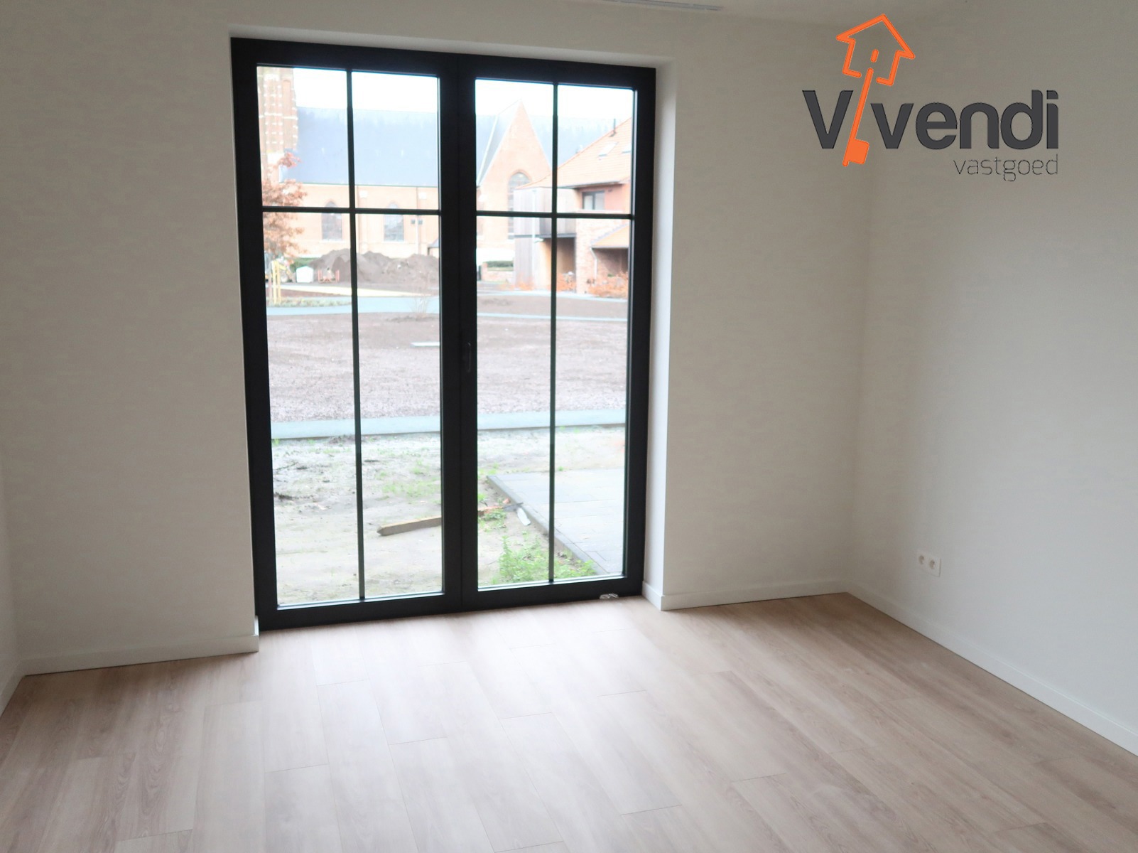 Gelijkvloers appartement met tuin en onmiddellijk beschikbaar! - foto 5