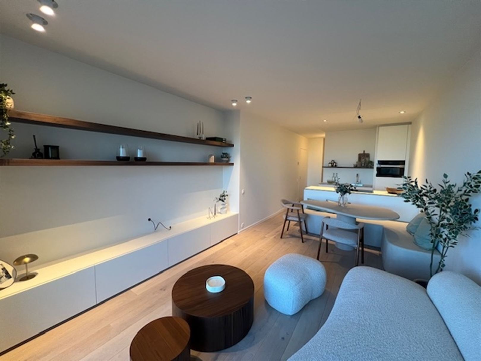 Instapklaar nieuwbouwappartement op de Zeedijk ! - foto 2