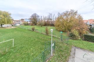 BEAUVOORDE: Residentieel lot bouwgrond van ca 1.200m², zuidwest oriëntatie en geen bouwverplichtingIn de schaduw van "Vinkemkerke" ligt deze...