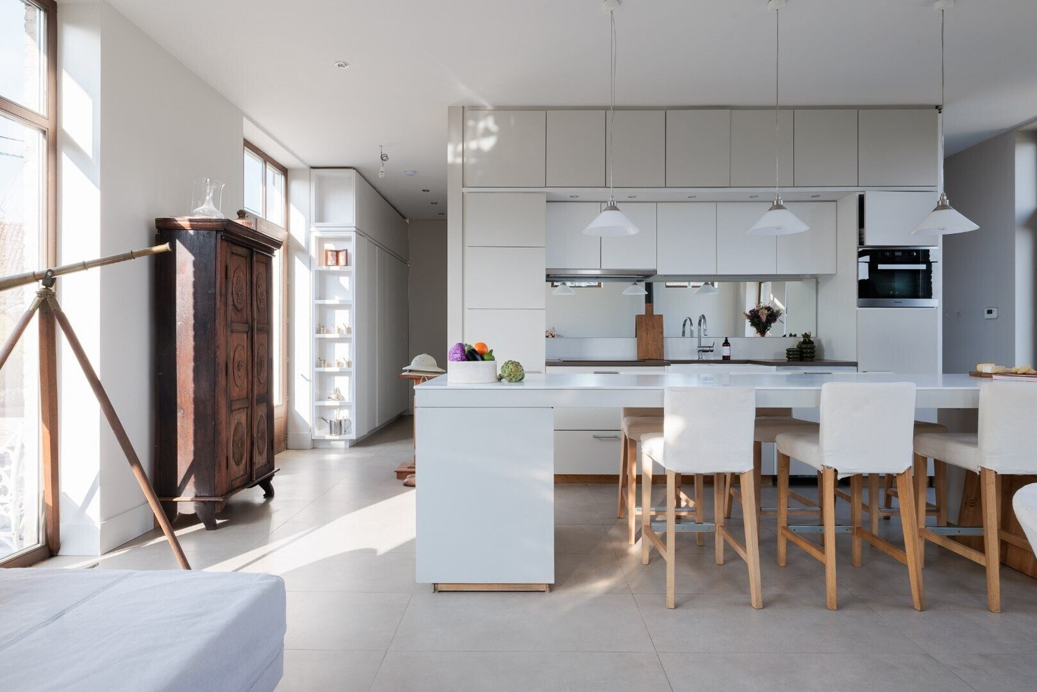 Exclusieve woning met privé-aanlegsteiger aan de Leie te St-Martens-Latem – Wonen alsof u elke dag op vakantie bent - foto 4