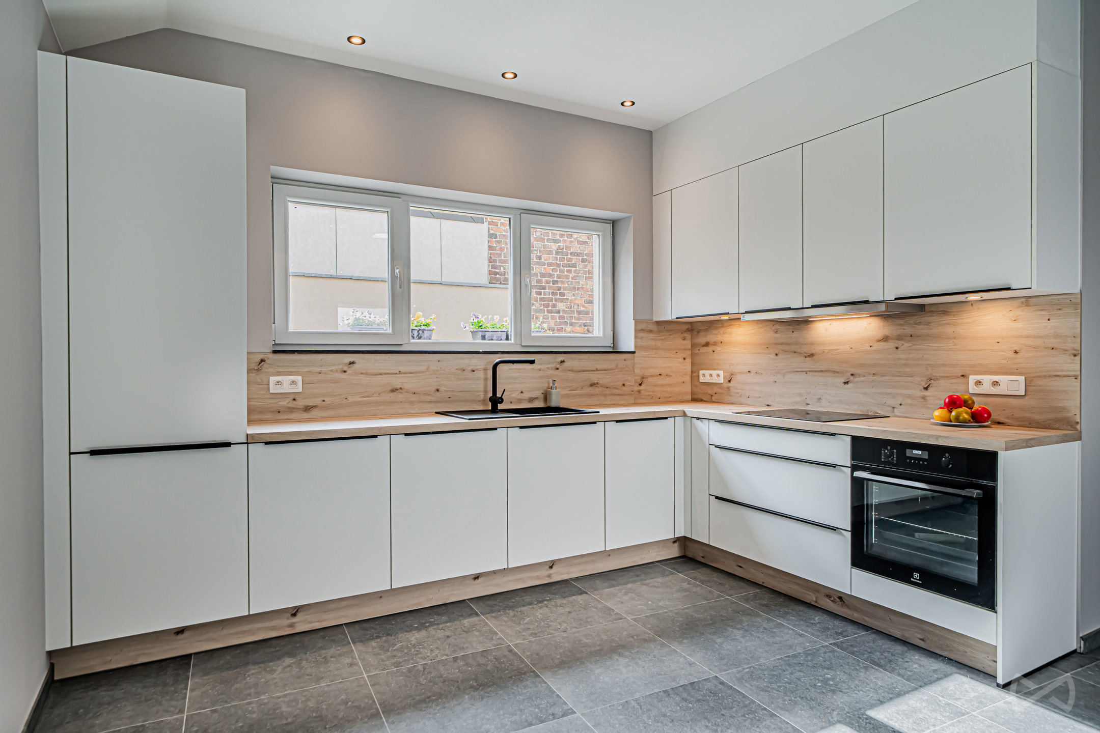 We Invest stelt u deze woning voor... 019/86.06.06 - foto 5