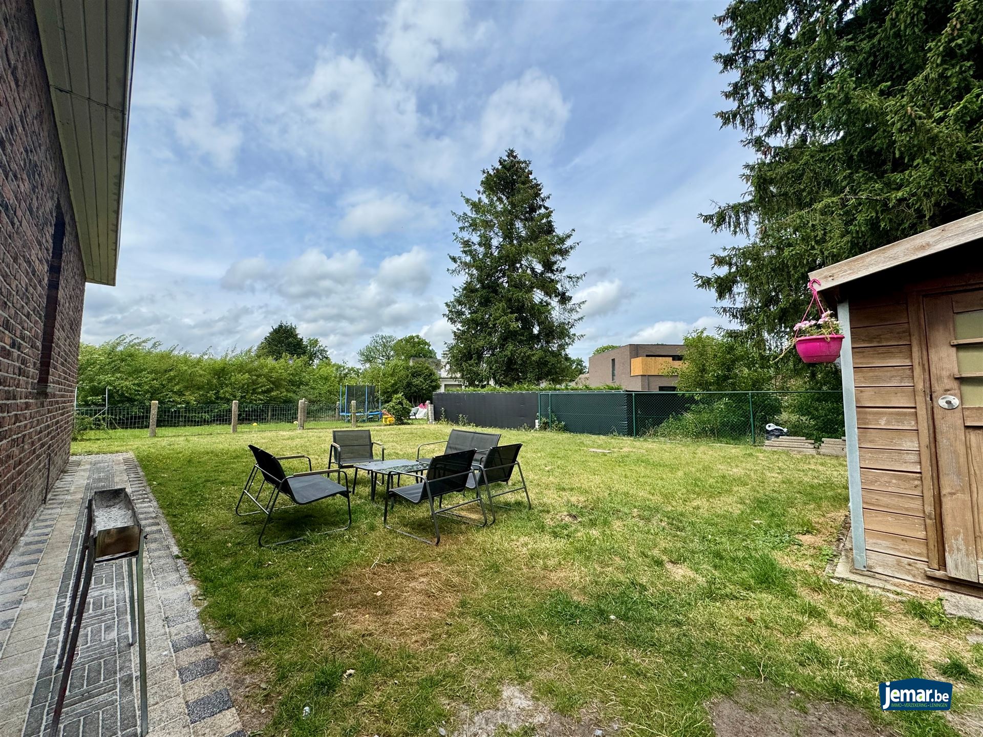 Ruime gezinswoning met 5 slaapkamers - foto 5