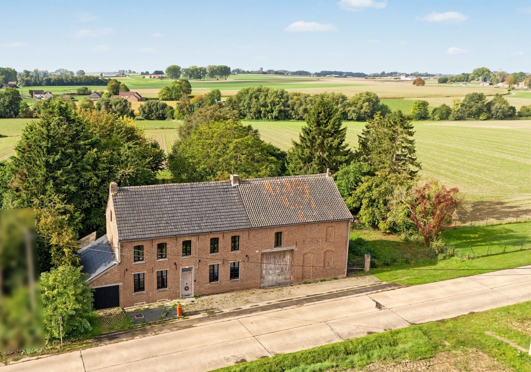 Charmant en instapklaar landhuis met prachtige tuin op 20a - foto 1