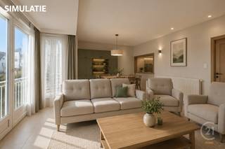 Dit appartement op de gelijkvloers in Westende-Bad biedt een uitstekende renovatiekans. Het beschikt over drie slaapkamers, een badkamer, een berging, een ruime woonkamer en een aparte keuken. De indeling biedt volop mogelijkheden om het naar eigen wens in te richten. Het appartement is gelegen aan de zonnekant.<br />Extra troef is dat het appartement ook over een auto staanplaats beschikt.<br />Gelegen in een rustige omgeving, dicht bij het strand en voorzieningen, is dit appartement ideaal voor wie een project zoekt in Westende. Neem contact met ons op voor meer informatie of een bezichtiging!