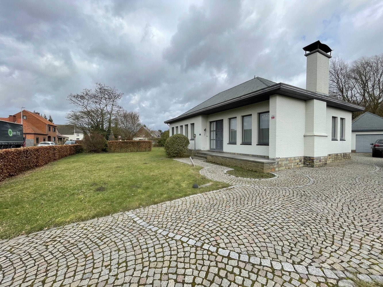 Charmante woning met grote tuin - foto 1