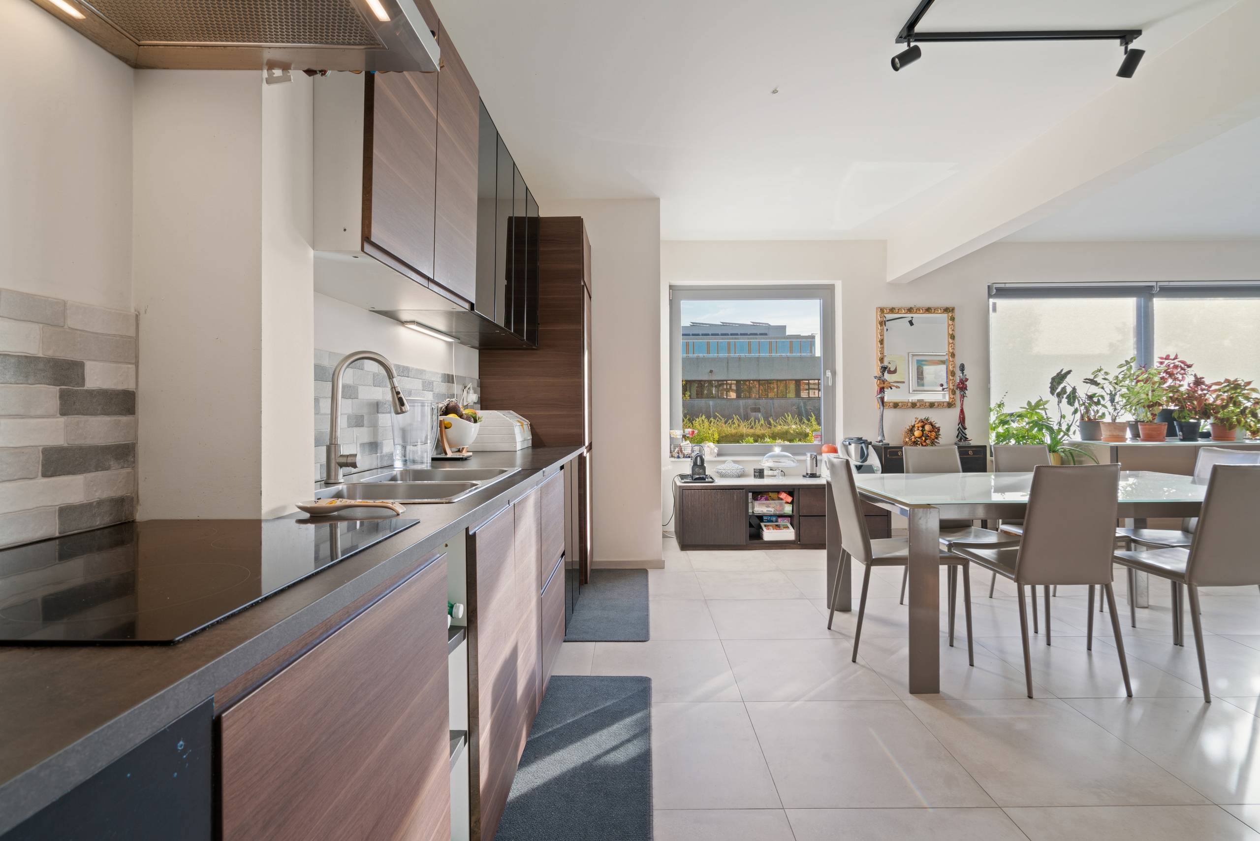 Appartement met 3 slaapkamers en garage in Evere - foto 5