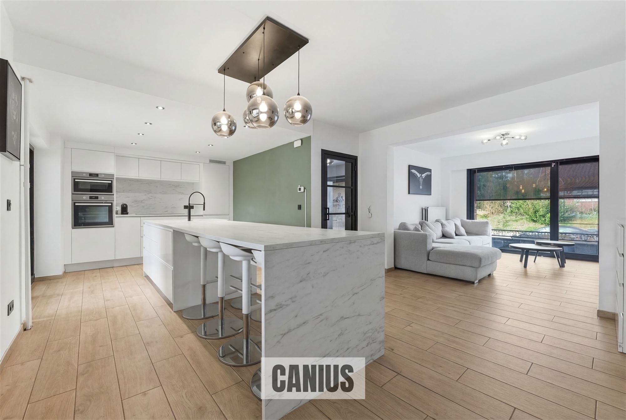 GERENOVEERDE OPEN BEBOUWING MET VIER SLAAPKAMERS - foto 5