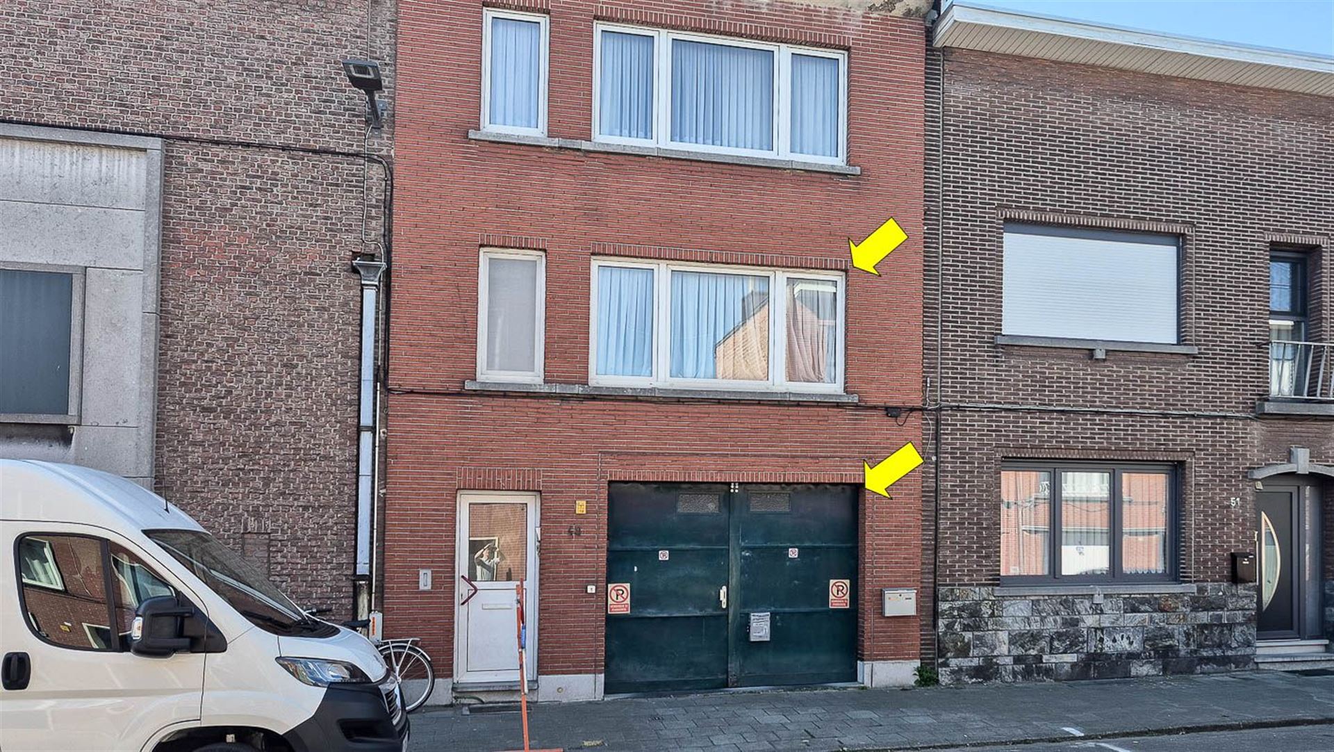 1-slaapkamer appartement en magazijn 540 m² - foto 2