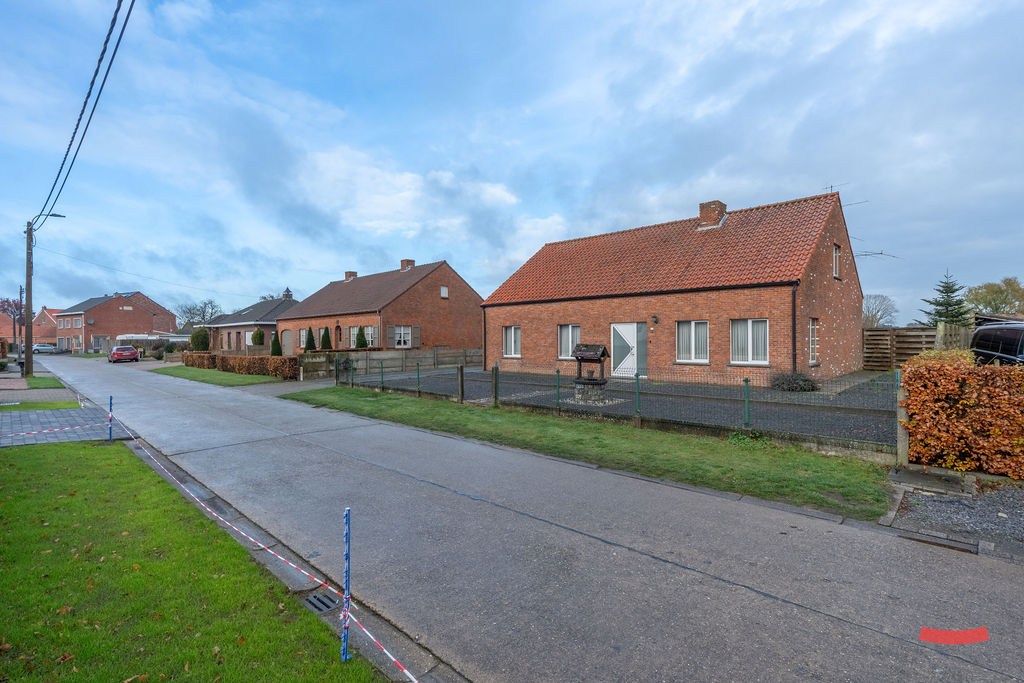 Huis te koop in Weelde met 3 slaapkamers - foto 1